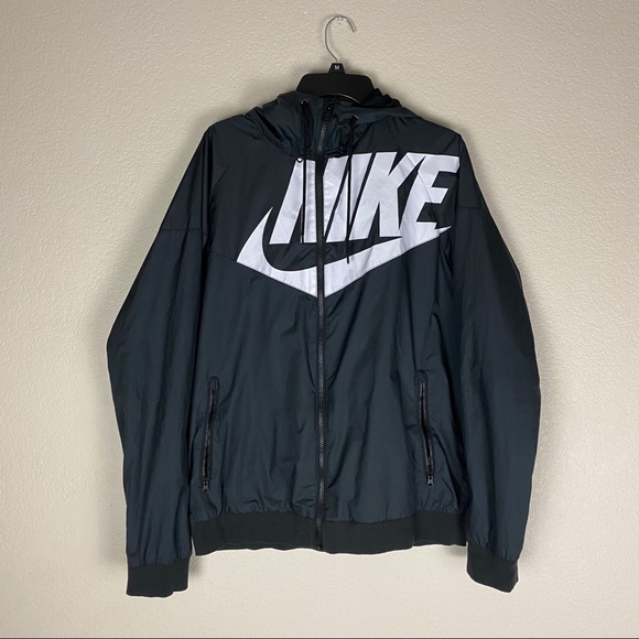 Nike Other - Nike Logo Jacket Black Size Large